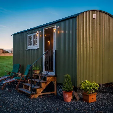 Holiday home The Pleasant Hut At Mountpleasant Farm Ulverston