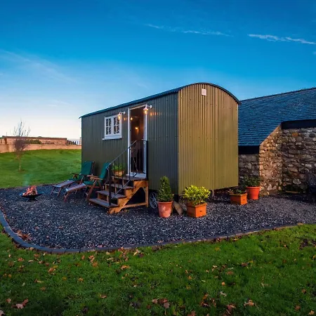 Holiday home The Pleasant Hut At Mountpleasant Farm Ulverston